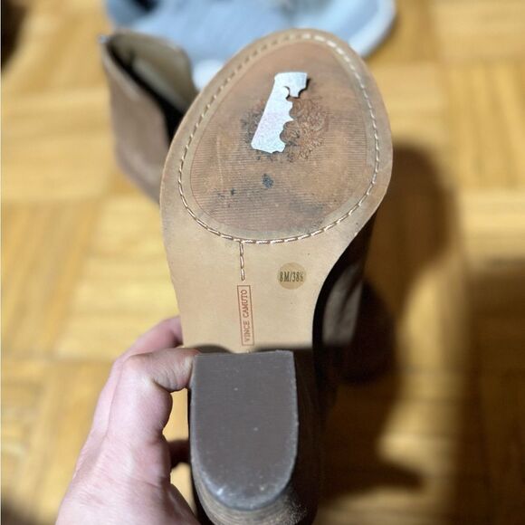 Vince Camuto Open Toe Zip Back Ankle Boot Heels Women's Size 8 Tan - Picture 6 of 6